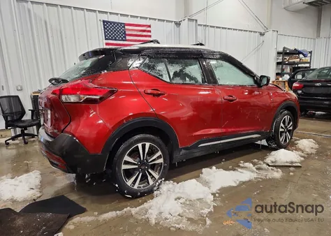 2019 Nissan Kicks S z USA, uszkodzony, nr VIN 3N1CP5CU7KL551832